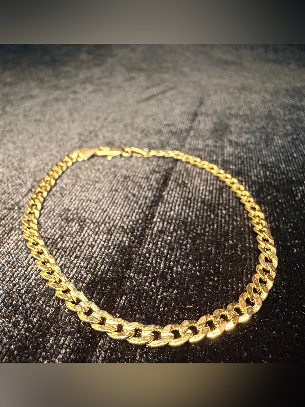 Cuban 8in 4MM 14K Stamped Gold Filled Bracelet Everyday Wear Piece. Beautiful.